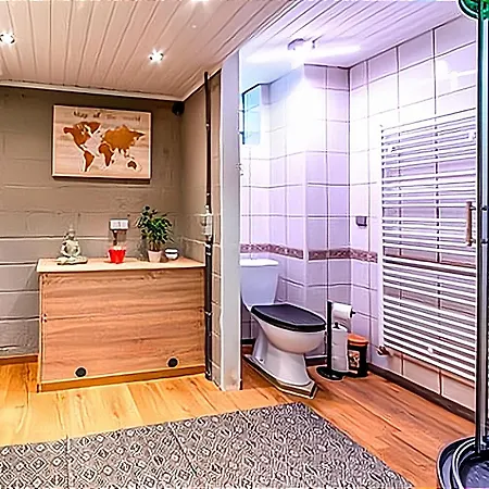 Holiday home With Garden Terrace And Jacuzzi In Season In *
