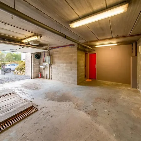 With Hot Tub In Σπίτι διακοπών *