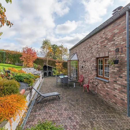 Σπίτι διακοπών With Hot Tub In Vielsalm